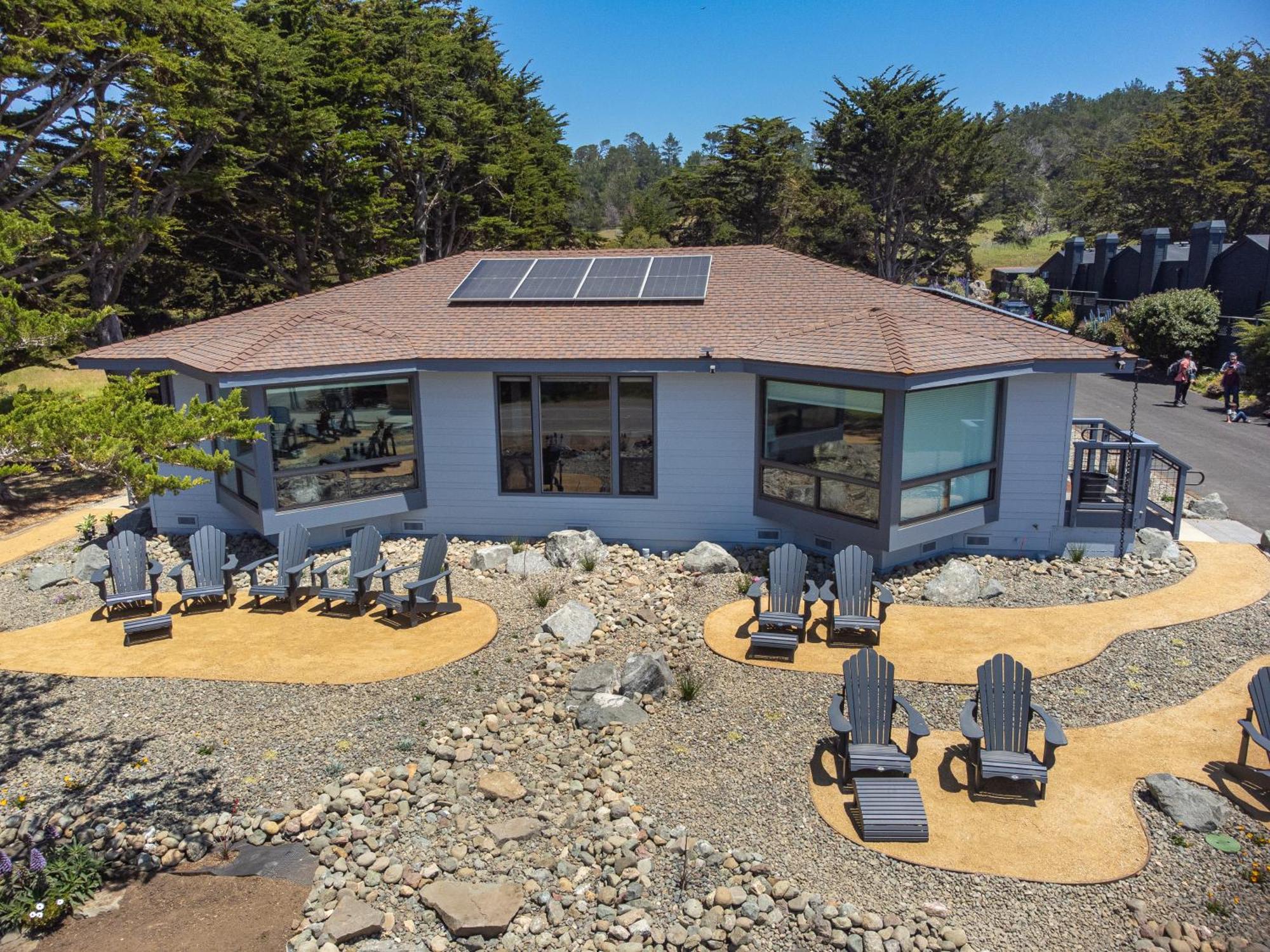 Windrush Inn - Cambria Extérieur photo